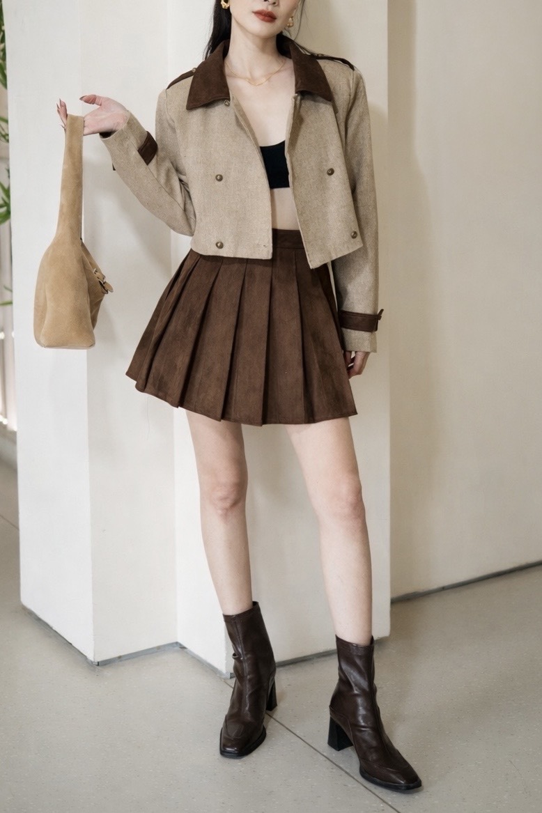 DC681E73-0B1A-4421-803A-47C583270961